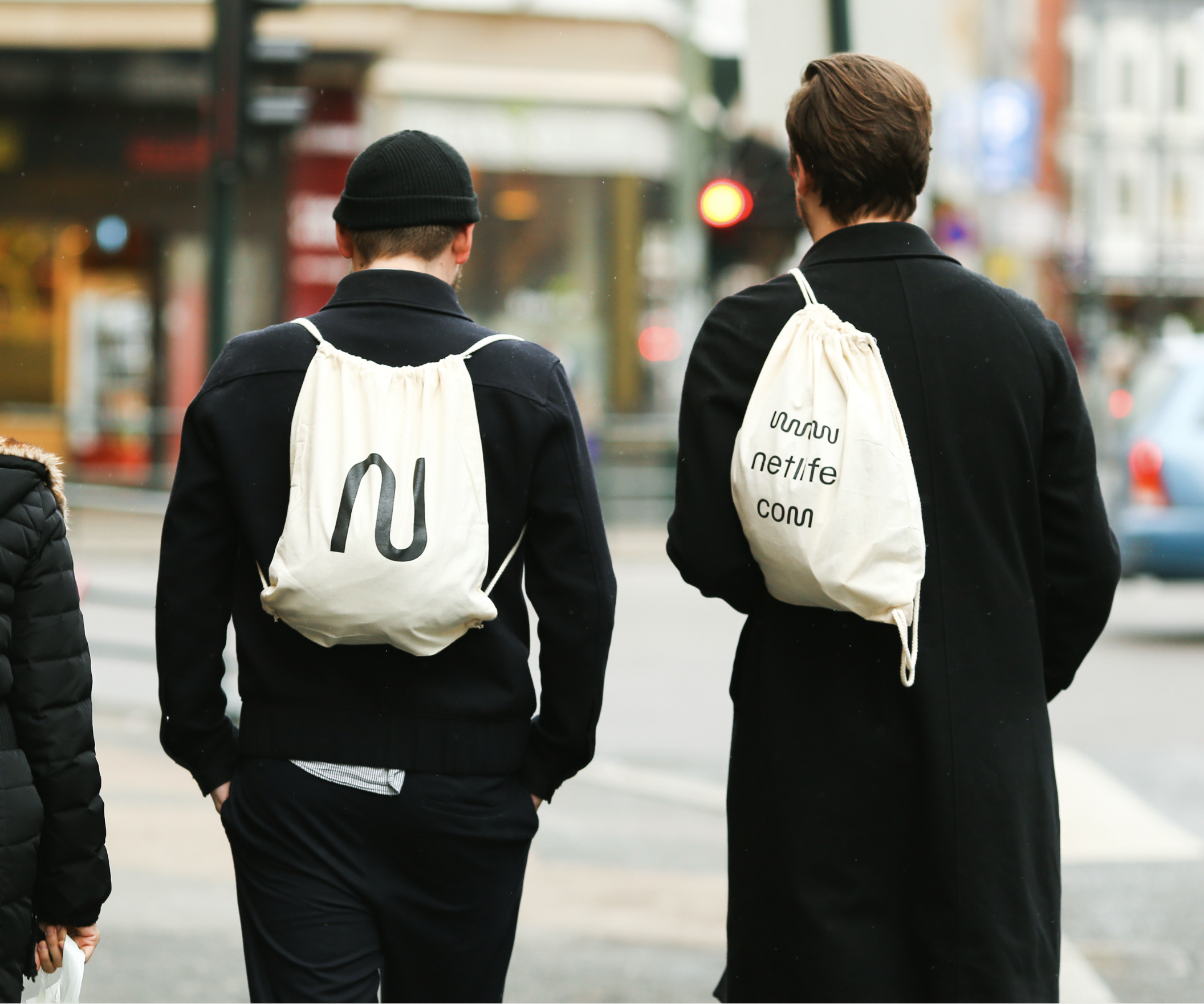 Netlife tote bags